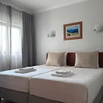 Oceanview Bliss In Retreat Over Oldtown Lejlighed Albufeira